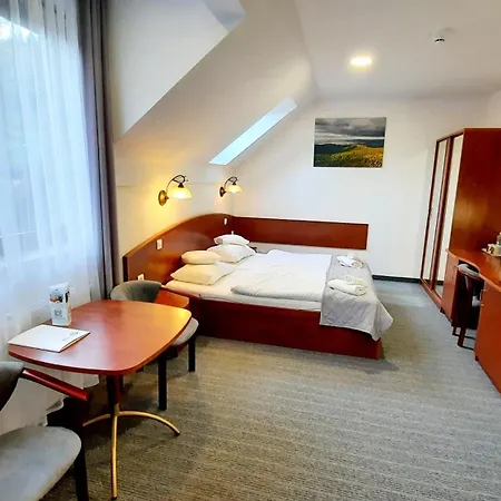 فندق Malachit 3*