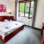 Malachit Hotel 3*