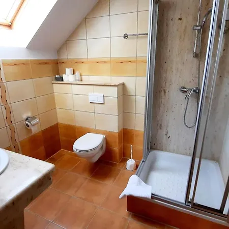 Hotel Malachit 3*