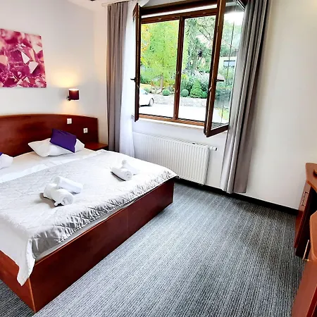 Malachit Hotel 3*